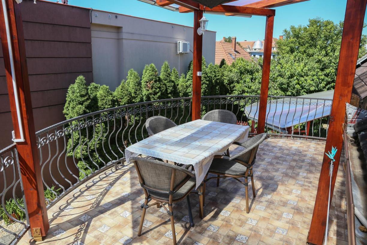 Molnar Apartment ชาร์วาร์ ภายนอก รูปภาพ