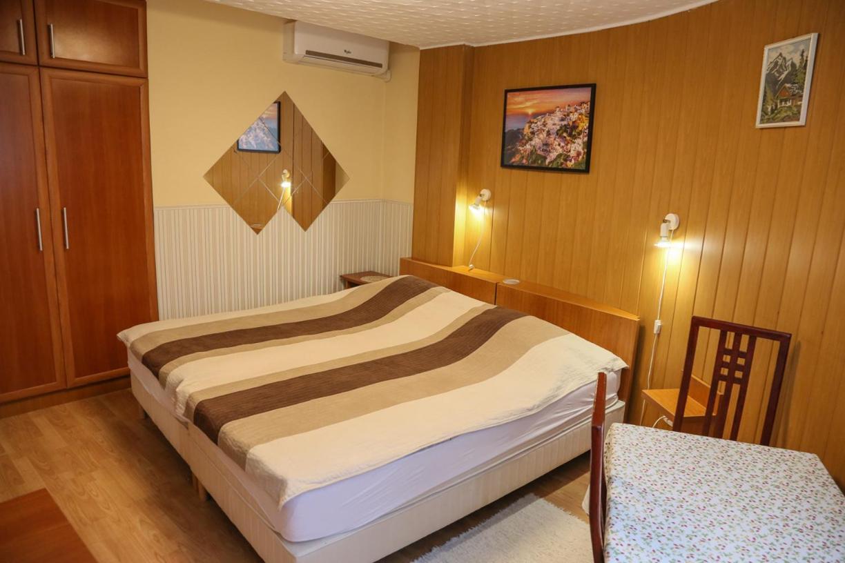 Molnar Apartment ชาร์วาร์ ภายนอก รูปภาพ